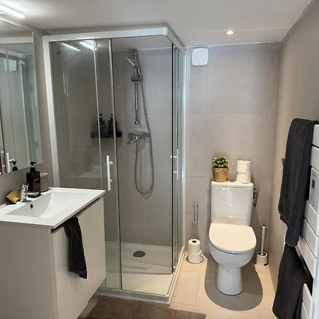 Διαμέρισμα Cosy, 5 Minutes Du Palais Des Festivals *